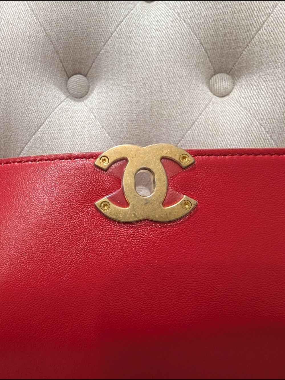 Chanel Coco Luxe Bag - Picture 6 of 16